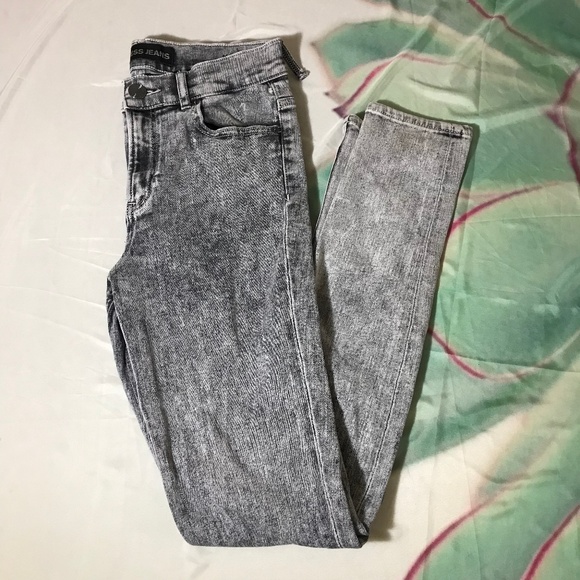 Express Denim - Express Jeans Grey Wash Skinny Jeans